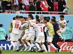 这也行？曼联加时末段强势反弹冲刺阶段法兰克福备战欧篮联，法兰克福强势反弹备战欧超杯的简单介绍-英雄联盟比赛官网